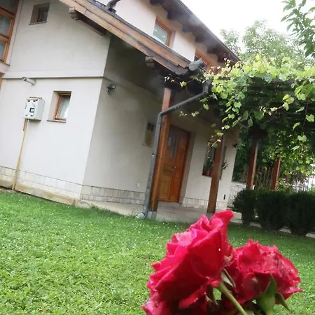 Vila Zuko Villa *